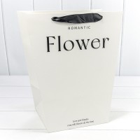 Пакет подарочный "Romantic Flower" Белый 30*35*20 210г 1/2 1/200 Арт: 000179CQ