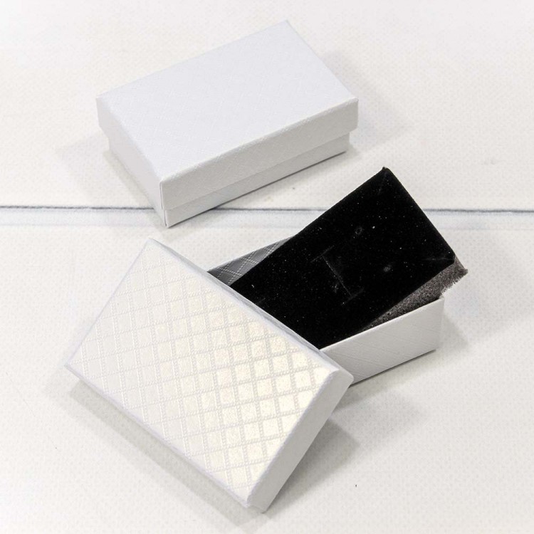 Коробка Прямоугольная 8*5*2,5 "Ромбики" Белый 1/24 1/360 Арт: 61258/2